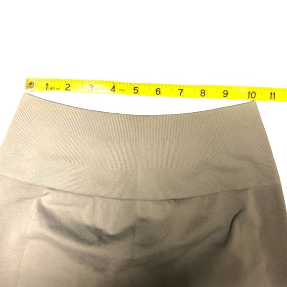 RUCHED Butt Yoga Tights Size Small Light Gray High Waist Wide Band - Picture 5 of 7